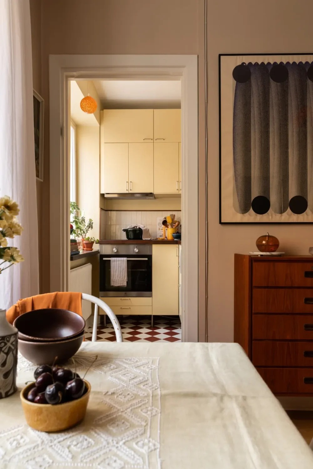 A Warm Beige Studio Apartment with a Butter-Yellow Kitchen 14 warm-beige-studio-apartment-yellow-kitchen-nordroom13