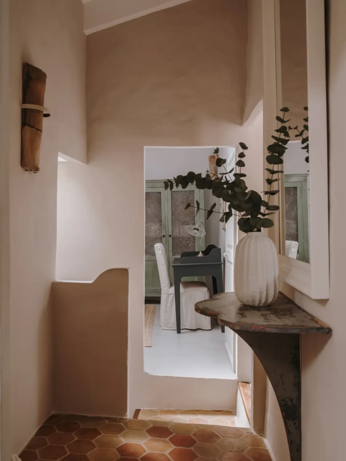 A Deià Home with Historic Character, Natural Materials, and a Charming Terrace 26 1800s-home-deia-mallorca-nordroom15