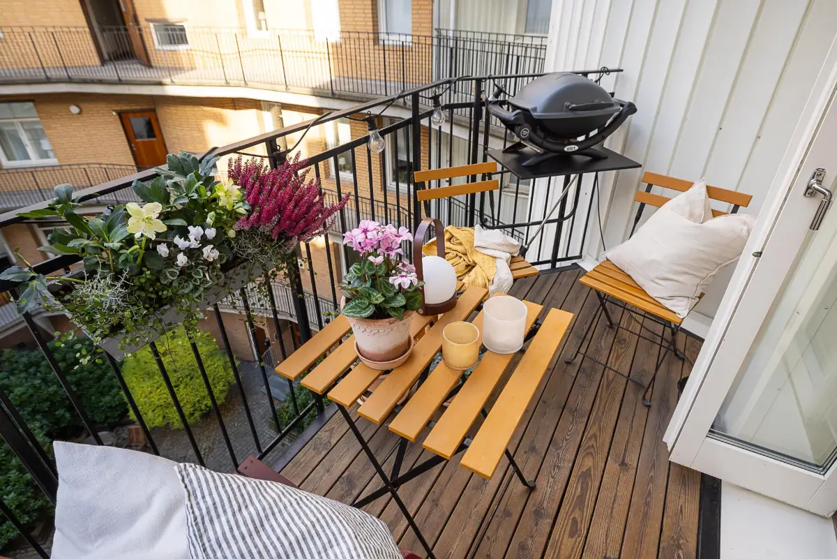 A Classic Renovated Apartment with a Social Light Green Kitchen 33 balcony1
