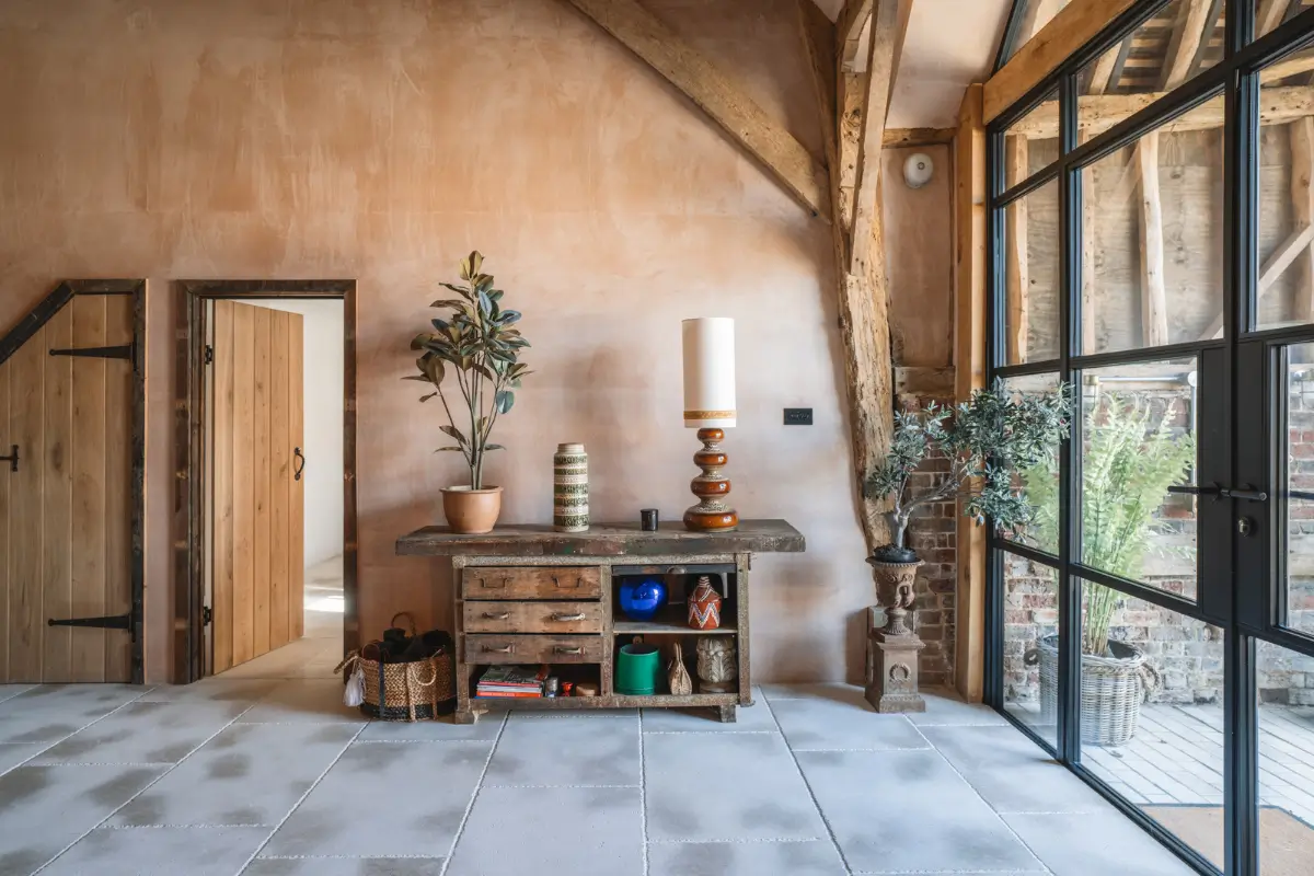 A Restored 18th-Century Barn in Blends Heritage and Modern Harmony 15 barn-conversion-england22