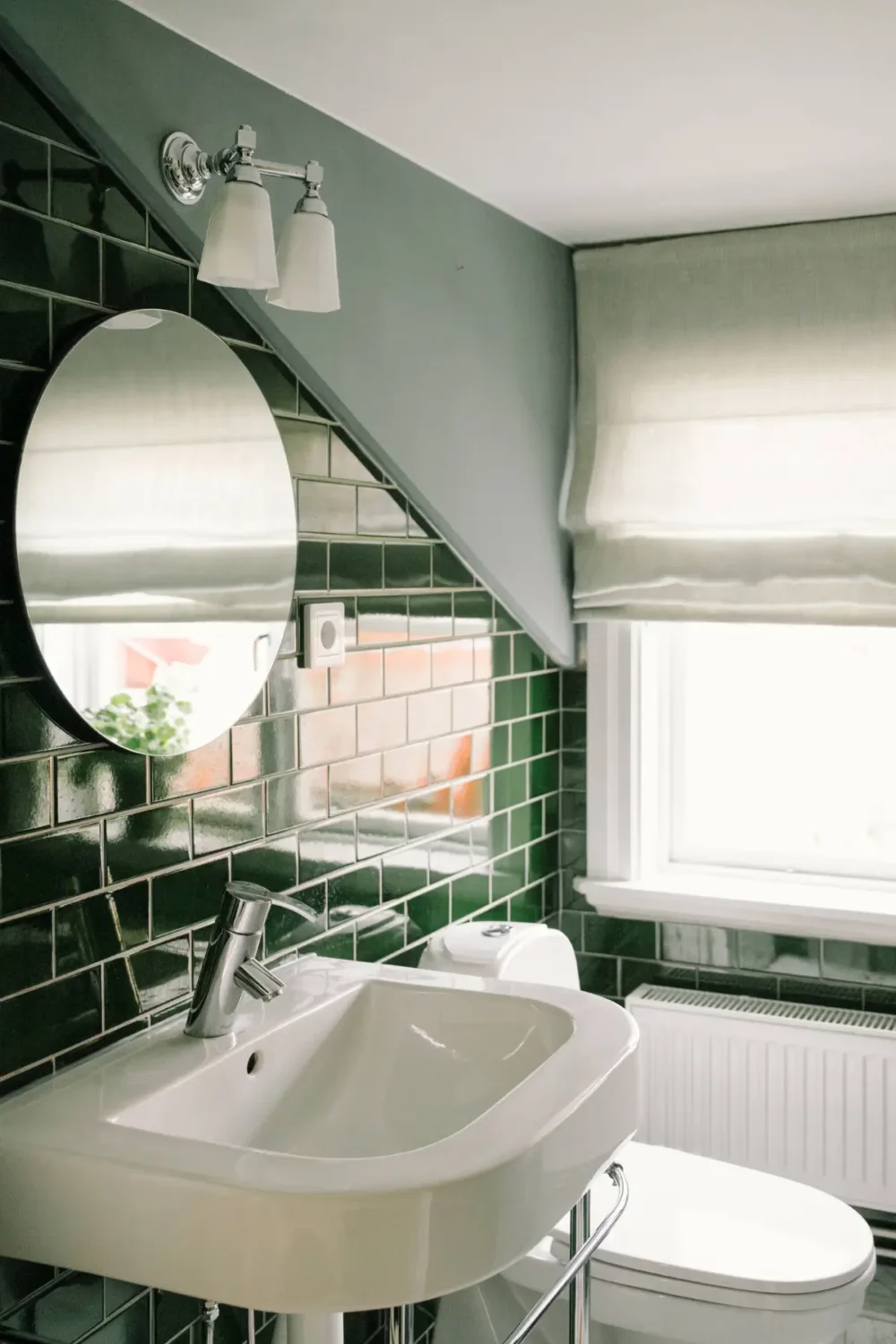 A Fairytale Home and Garden with Views of Gripsholm Castle in Sweden 48 c