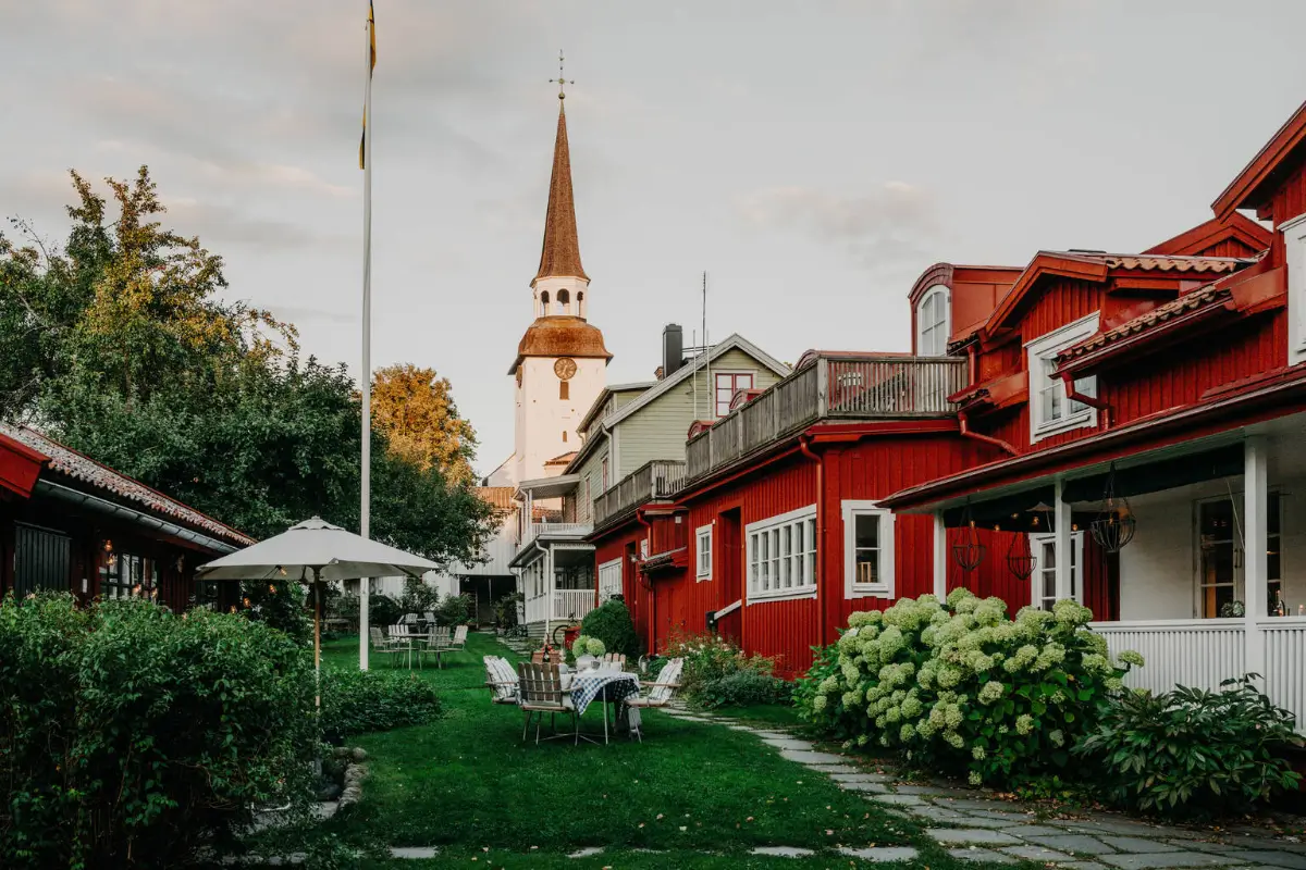 A Fairytale Home and Garden with Views of Gripsholm Castle in Sweden 1 charming-courtyard-family-home-sweden-nordroom60