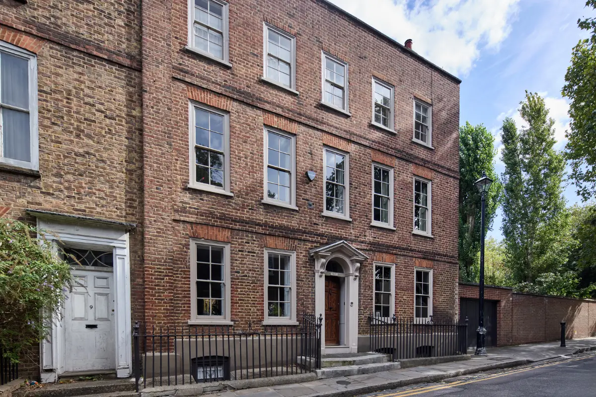 A deVOL Kitchen in a Beautiful Restored Georgian Townhouse in London 36 georgian house london A deVOL Kitchen in a Beautiful Restored Georgian Townhouse in London