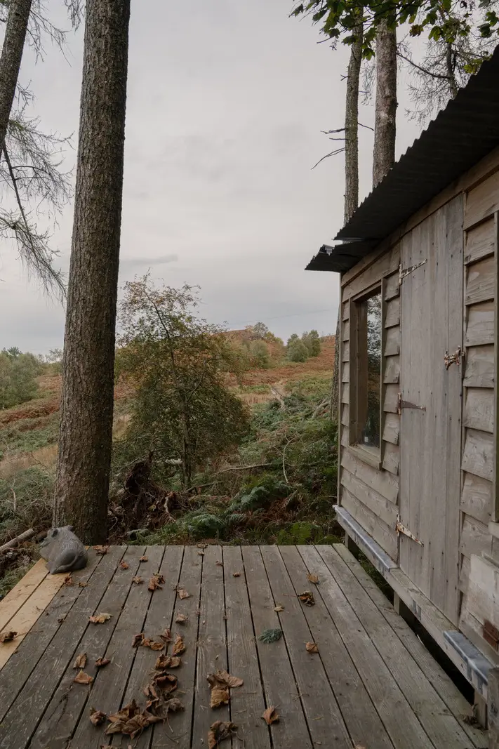 A Restored Welsh Longhouse Where Centuries of Craft Meet Contemporary Calm 20 historic-farmhouse-wales5