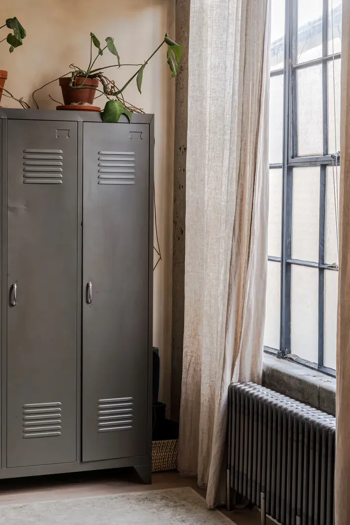 An Industrial London Apartment in a Former 1920s Shoe Factory 13 industrial bedroom wardrobes