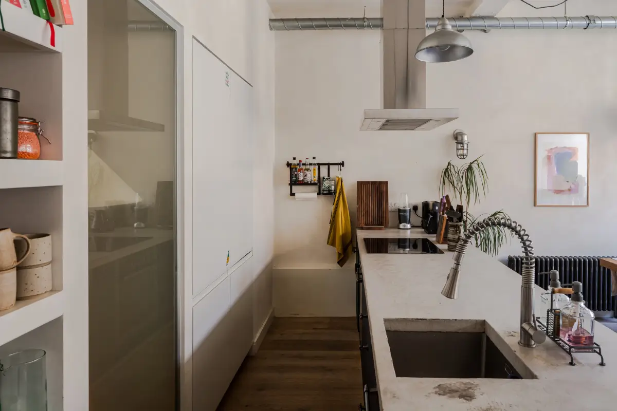 An Industrial London Apartment in a Former 1920s Shoe Factory 10 kitchen industrial apartment
