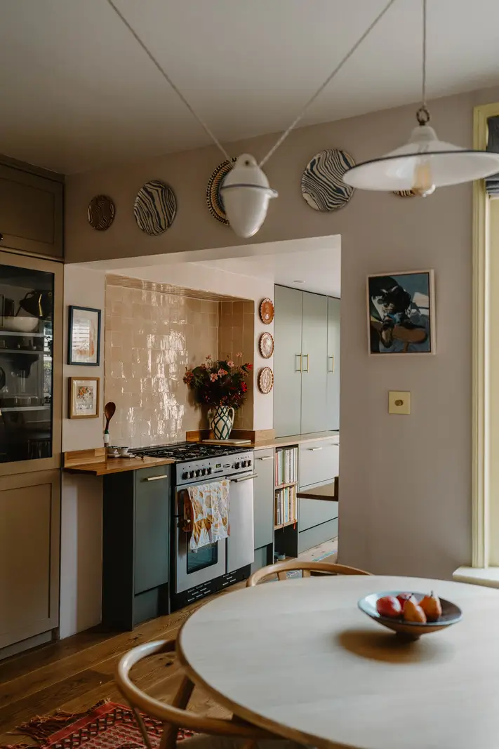 kitchen zellige tiles round table