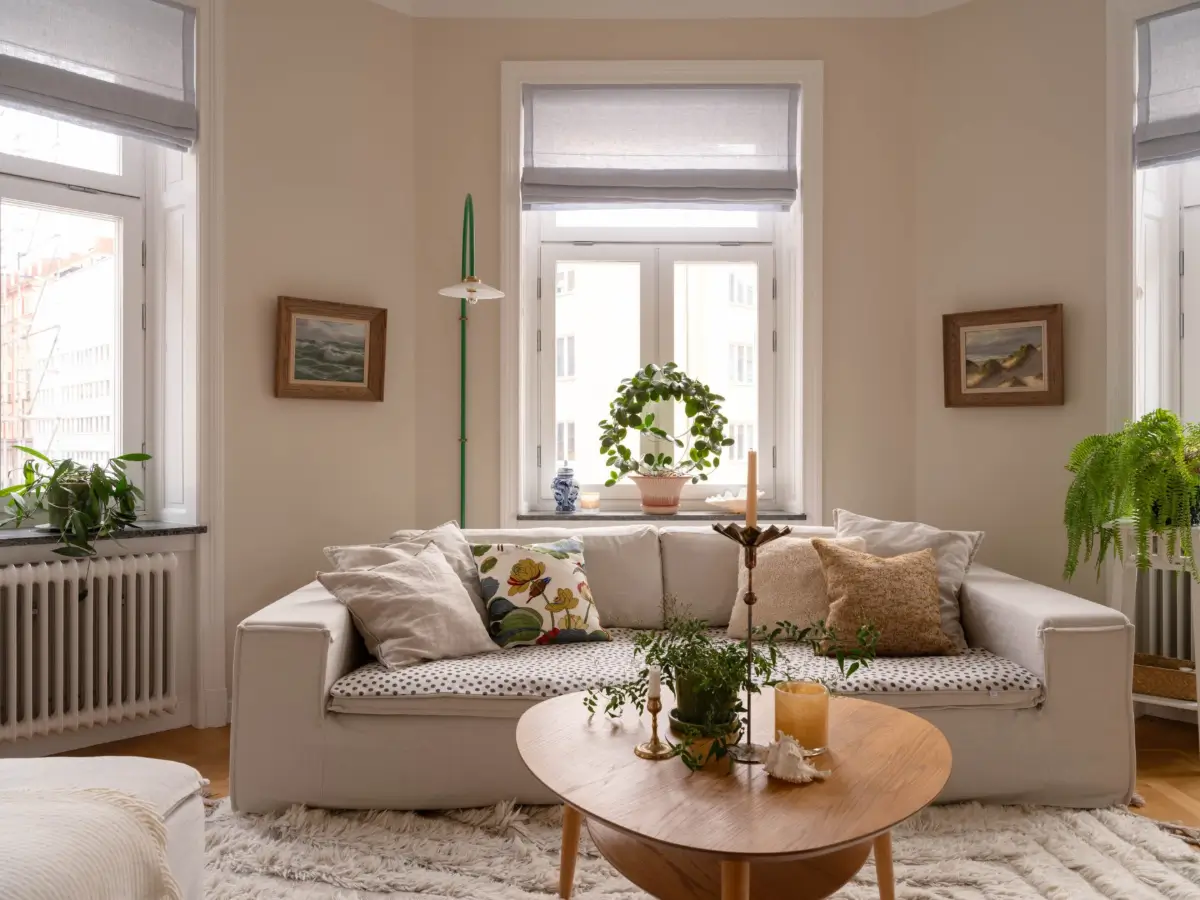 A Light and Spacious Corner Apartment in a 19th-Century Building 4 living room sofa