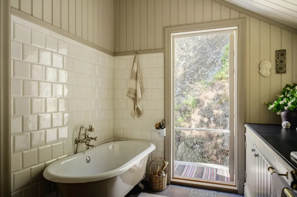 A Beautiful Pink Villa Overlooking the Stockholm Archipelago 34 pink-swedish-villa-nordroom23