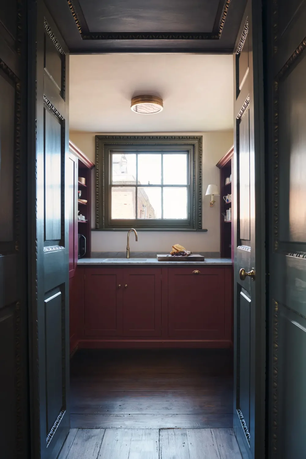 Best of 2025: Kitchens 53 red-classic-english-devol-kitchen-stately-home-nordroom