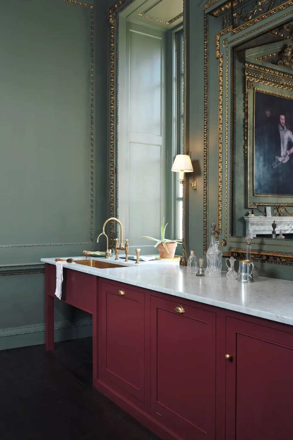 A Look Inside Raynham Hall’s New deVOL Kitchen Where Heritage Meets Modern Living 10 red-classic-english-devol-kitchen-stately-home-nordroom3