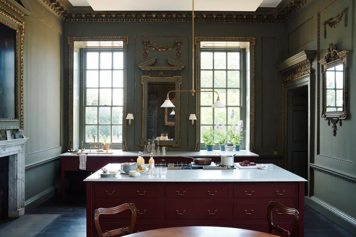 A Look Inside Raynham Hall’s New deVOL Kitchen Where Heritage Meets Modern Living 7 red-classic-english-devol-kitchen-stately-home-nordroom6
