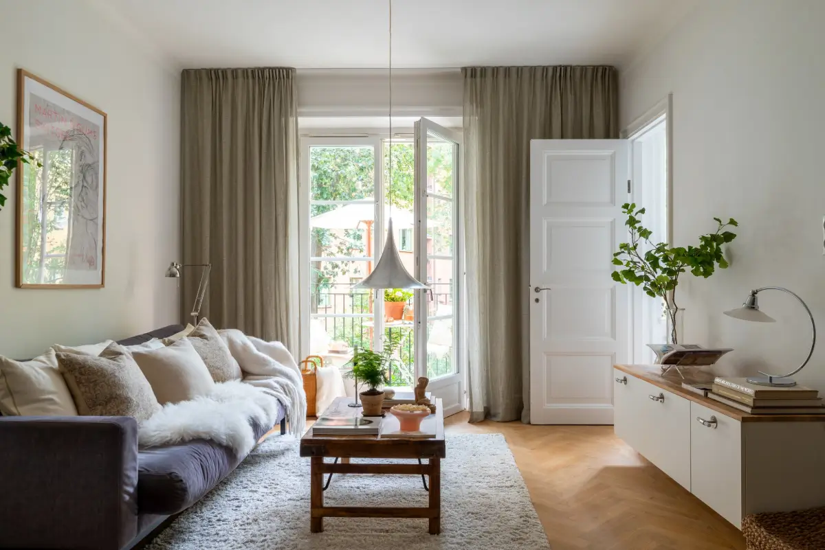 A Gray Kitchen with a Green Marble Countertop in a Small Apartment 2 scandi living room parquet floor balcony