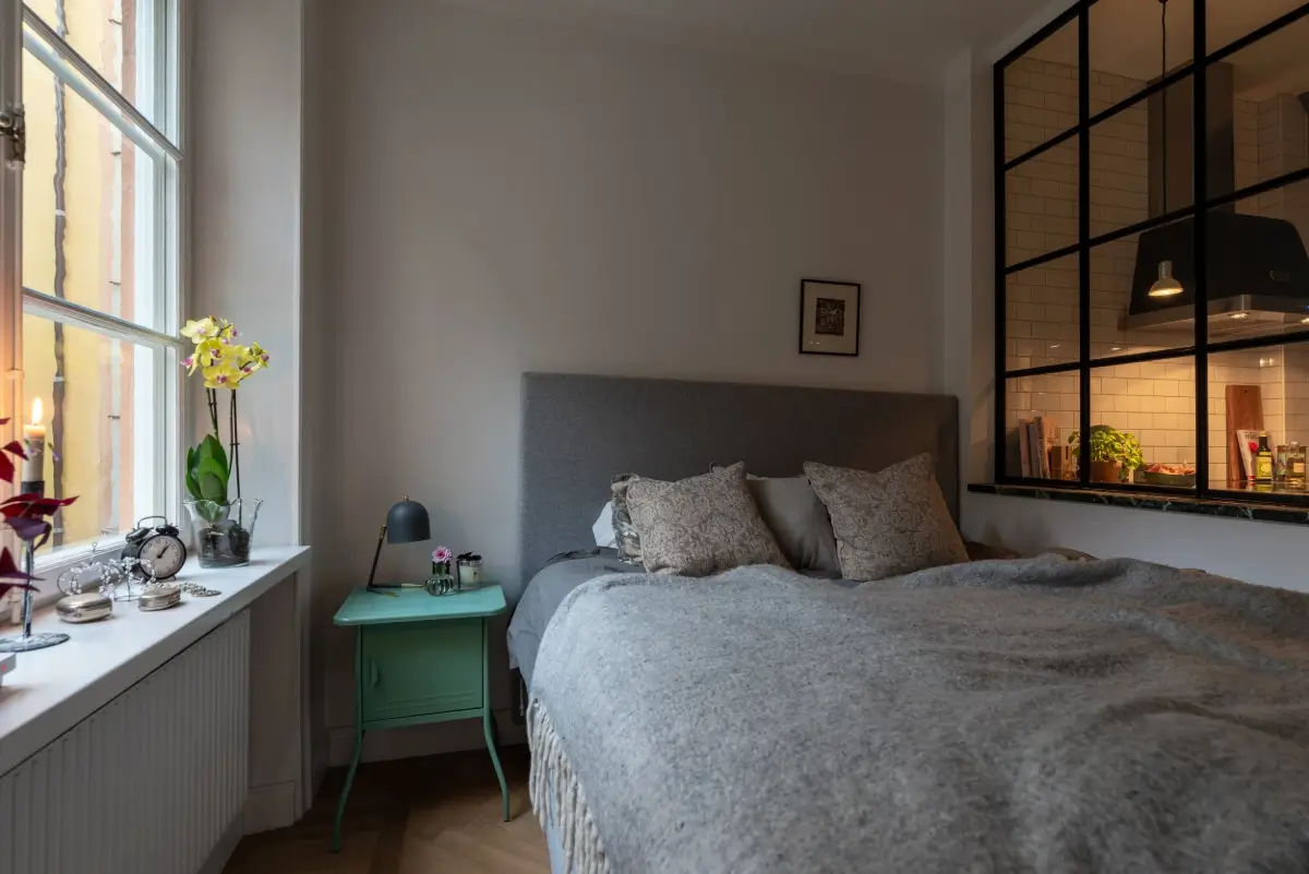 A Gray Kitchen with a Green Marble Countertop in a Small Apartment 19 small gray bedroom