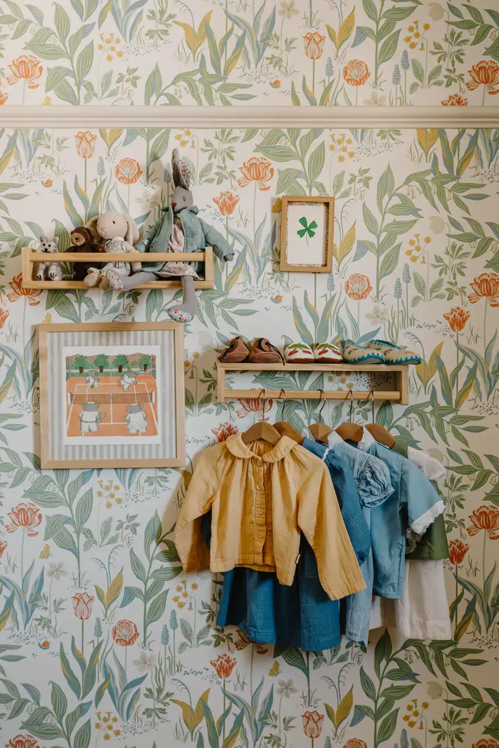 Cozy Interiors in a Restored 19th Century Family Home in Tunbridge Wells 27 tulip wallpaper