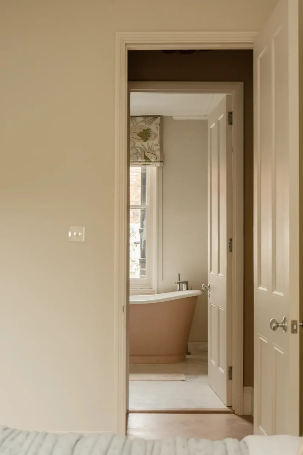 A Serene Duplex Apartment with a Glass Extension in London 25 view into bathroo