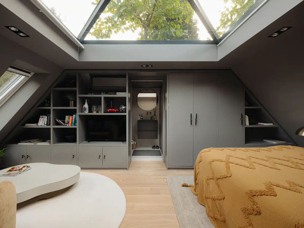 A Luxurious Family Country Home with a Spa and a Tree House in The Netherlands 56 a-luxurious-family-home-netherlands-guest-house-treehouse-nordroom1