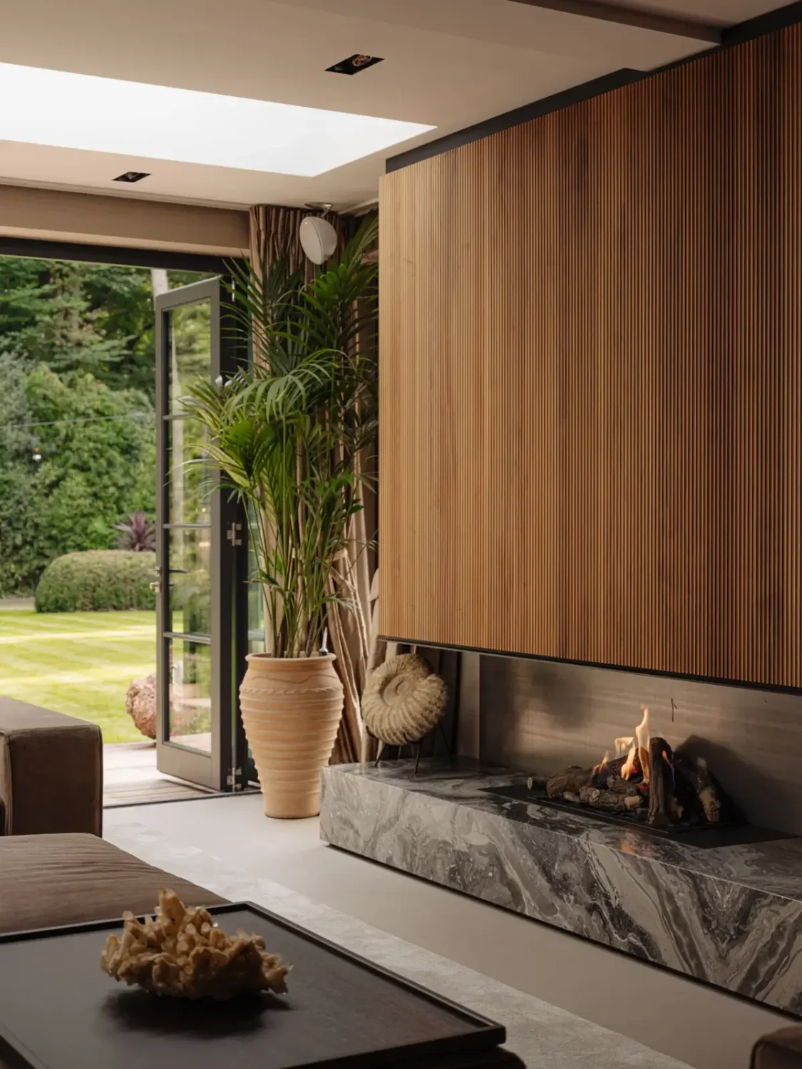 A Luxurious Family Country Home with a Spa and a Tree House in The Netherlands 11 a-luxurious-family-home-netherlands-guest-house-treehouse-nordroom36