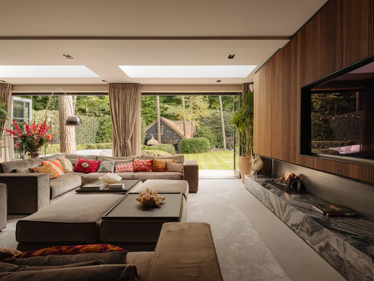 A Luxurious Family Country Home with a Spa and a Tree House in The Netherlands 10 a-luxurious-family-home-netherlands-guest-house-treehouse-nordroom38