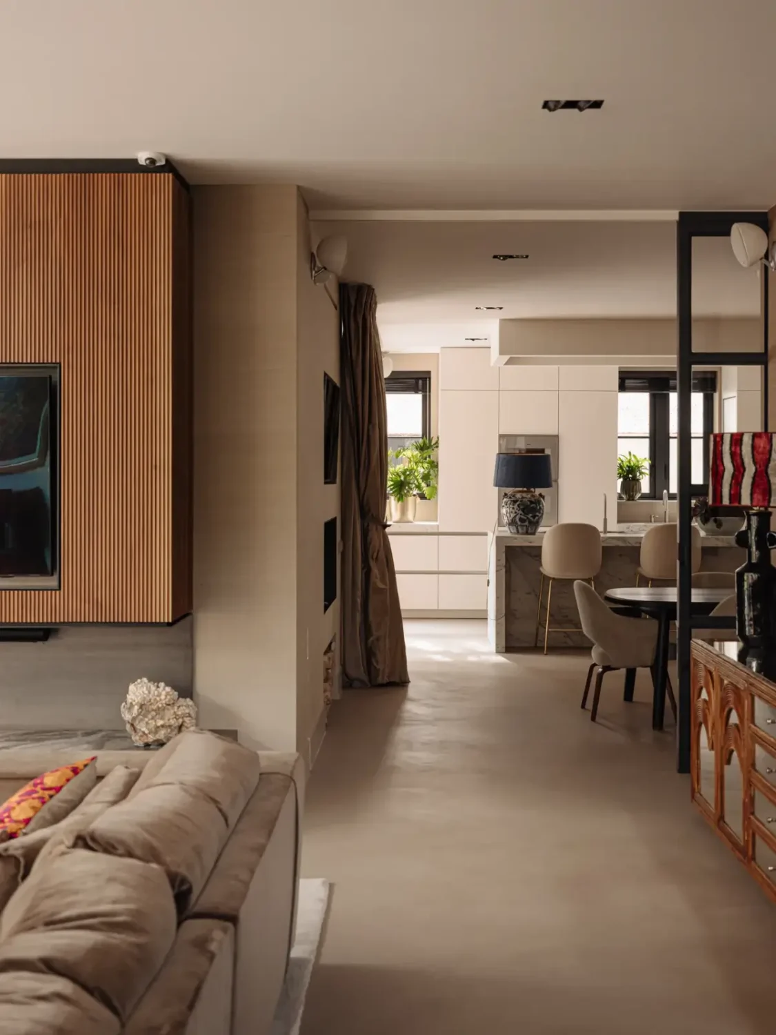 A Luxurious Family Country Home with a Spa and a Tree House in The Netherlands 7 a-luxurious-family-home-netherlands-guest-house-treehouse-nordroom42