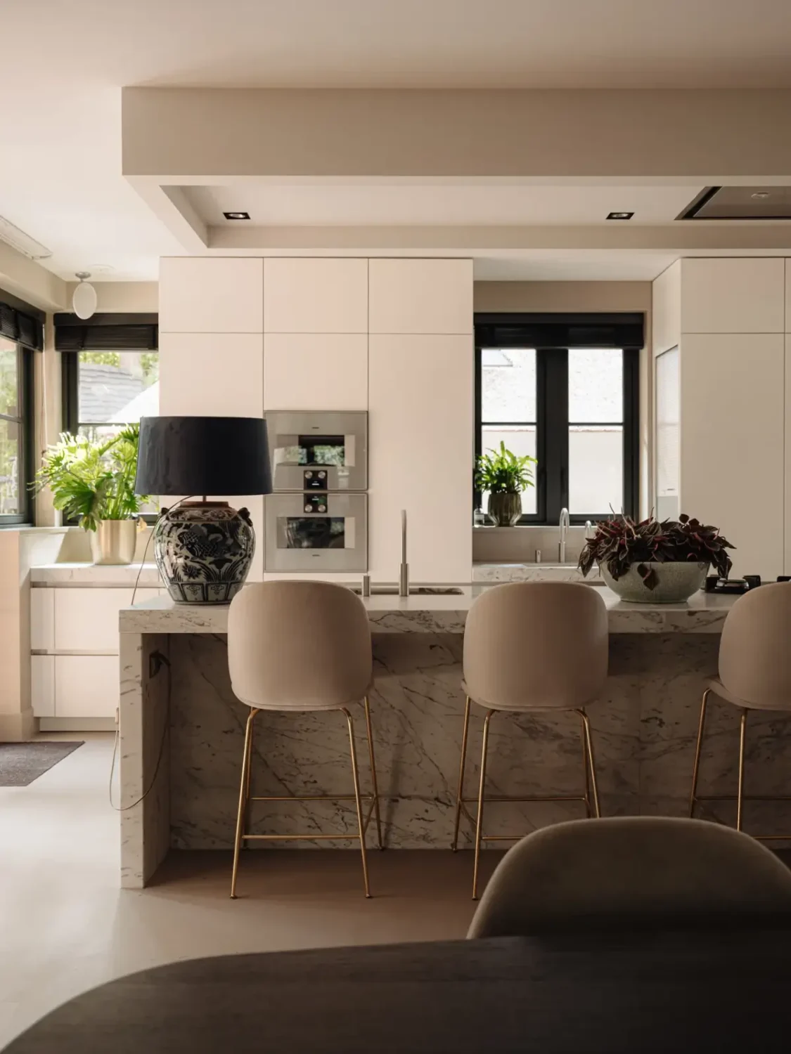 A Luxurious Family Country Home with a Spa and a Tree House in The Netherlands 5 a-luxurious-family-home-netherlands-guest-house-treehouse-nordroom44