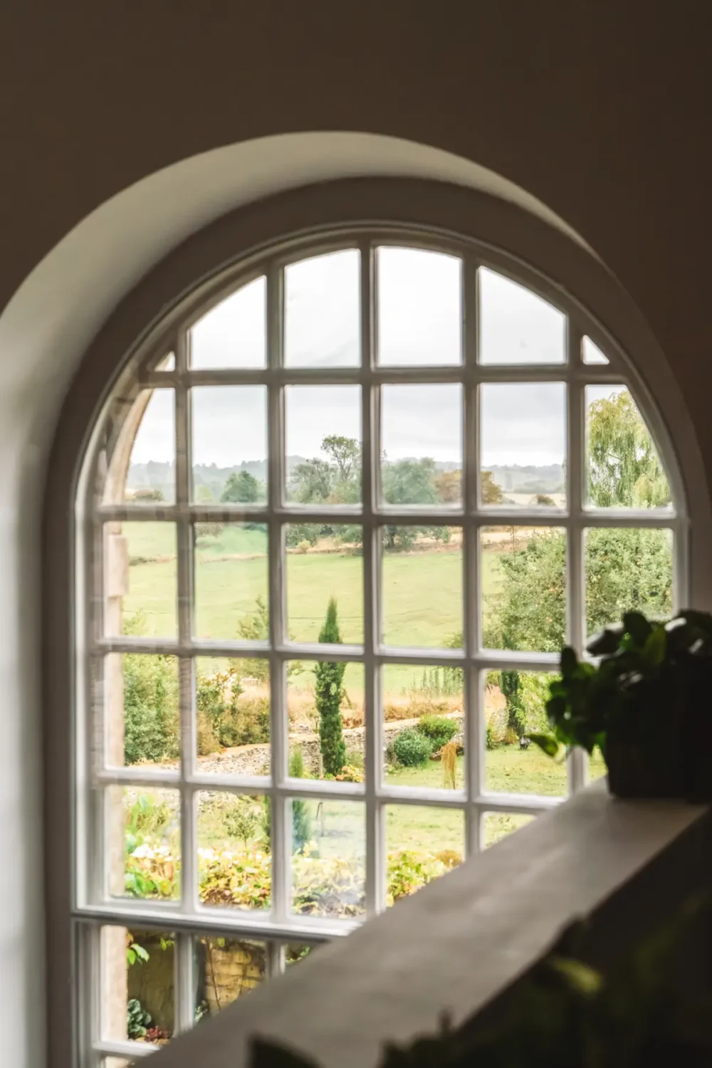 A Restored 18th-Century Chapel Transformed into a Stunning Home 18 chapel-conversion-near-bath-england-nordroom14