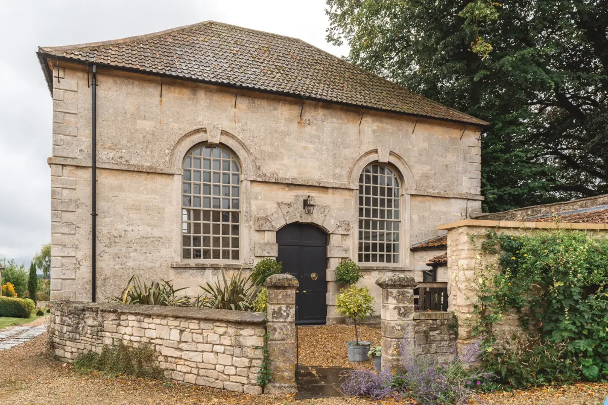 A Restored 18th-Century Chapel Transformed into a Stunning Home 37 chapel-conversion-near-bath-england-nordroom8