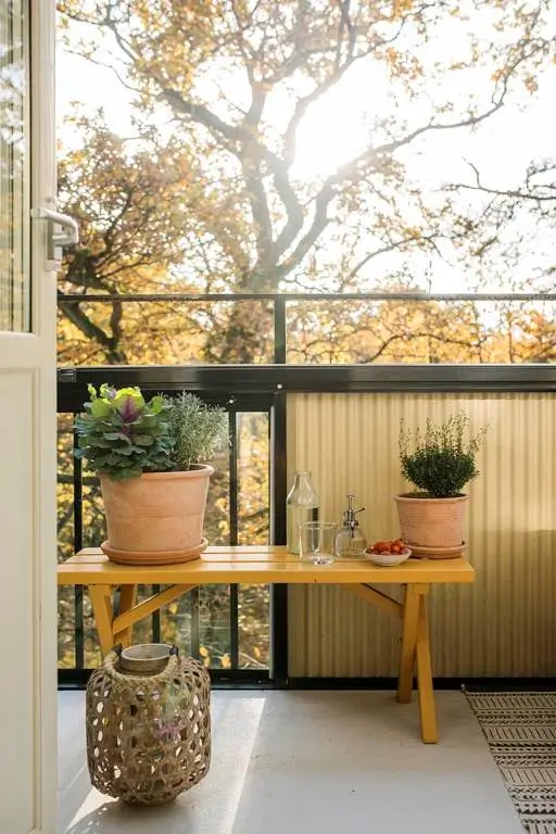 Preserved 1940s Elements and a Renovated Bathroom in a Stockholm Apartment 7 charming-1940s-apartment-period-details-renovated-bathroom-nordroom8