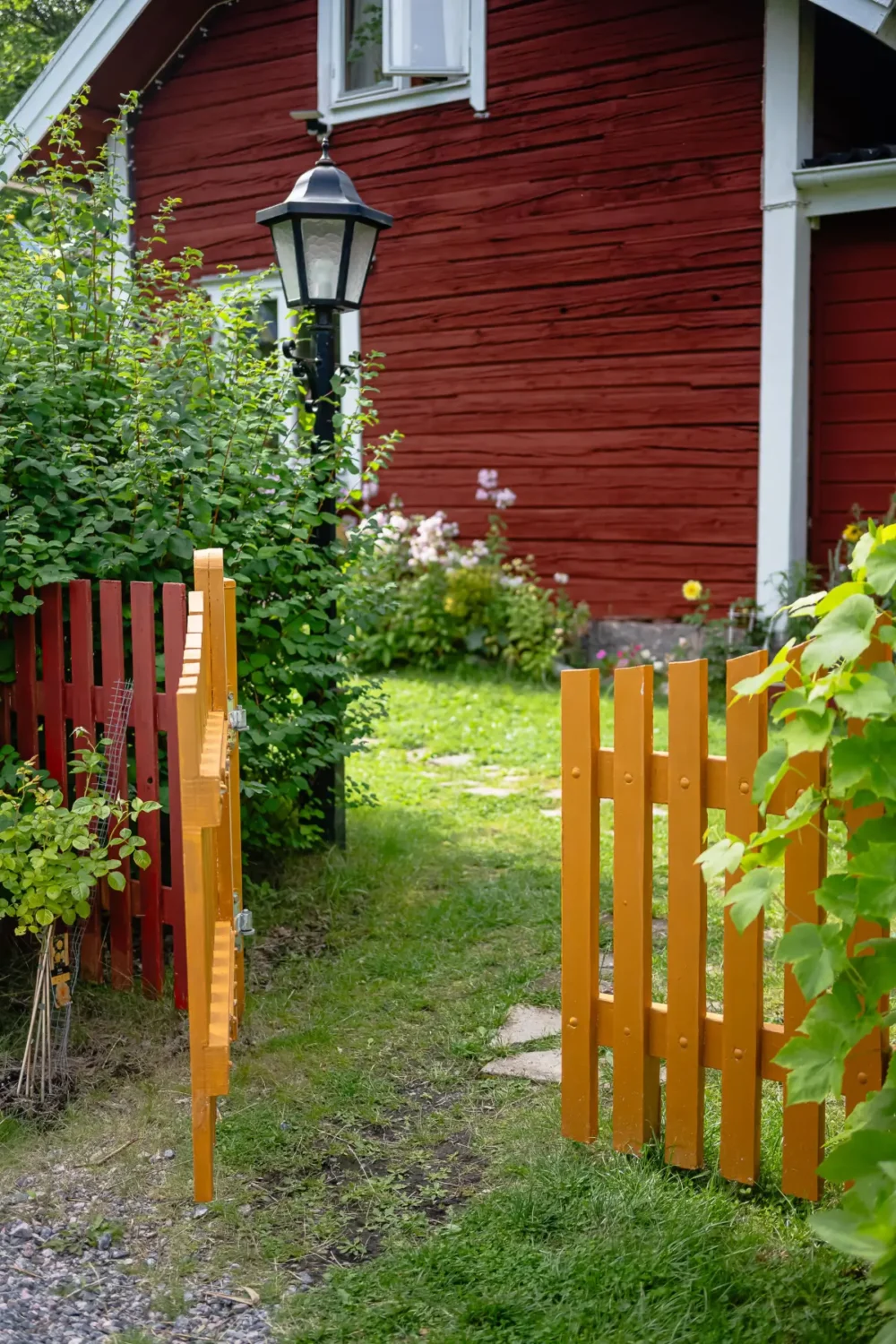 A Charming Swedish Cottage Decorated with Bold Colors and a Lush Garden 42 charming country holiday cottage sweden nordroom4 A Charming Swedish Cottage Decorated with Bold Colors and a Lush Garden