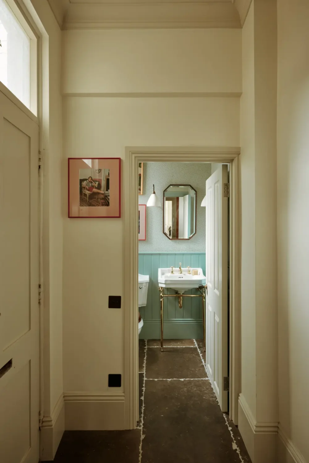 Color, Pattern, and Period Features in a Georgian Villa Apartment 8 color-texture-period-features-georgian-villa-london-nordroom29