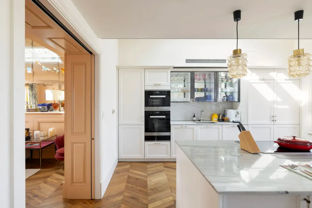 A Colorful Eclectic Victorian Penthouse Apartment in London 8 colorful-penthouse-apartment-london13