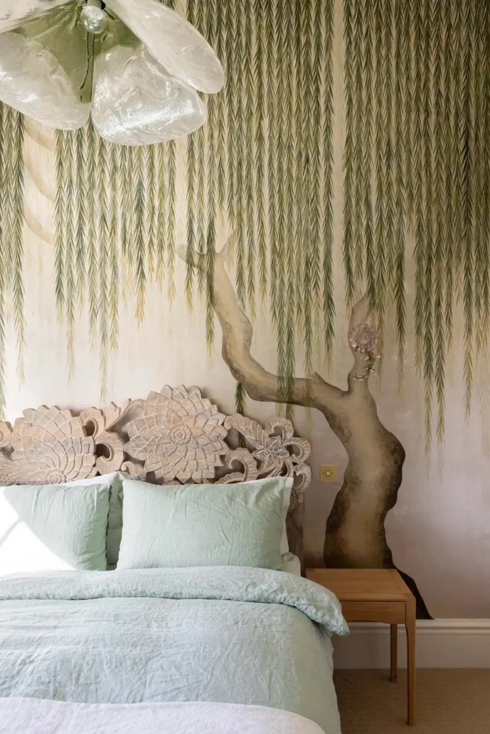 A Colorful Eclectic Victorian Penthouse Apartment in London 12 colorful-penthouse-apartment-london2