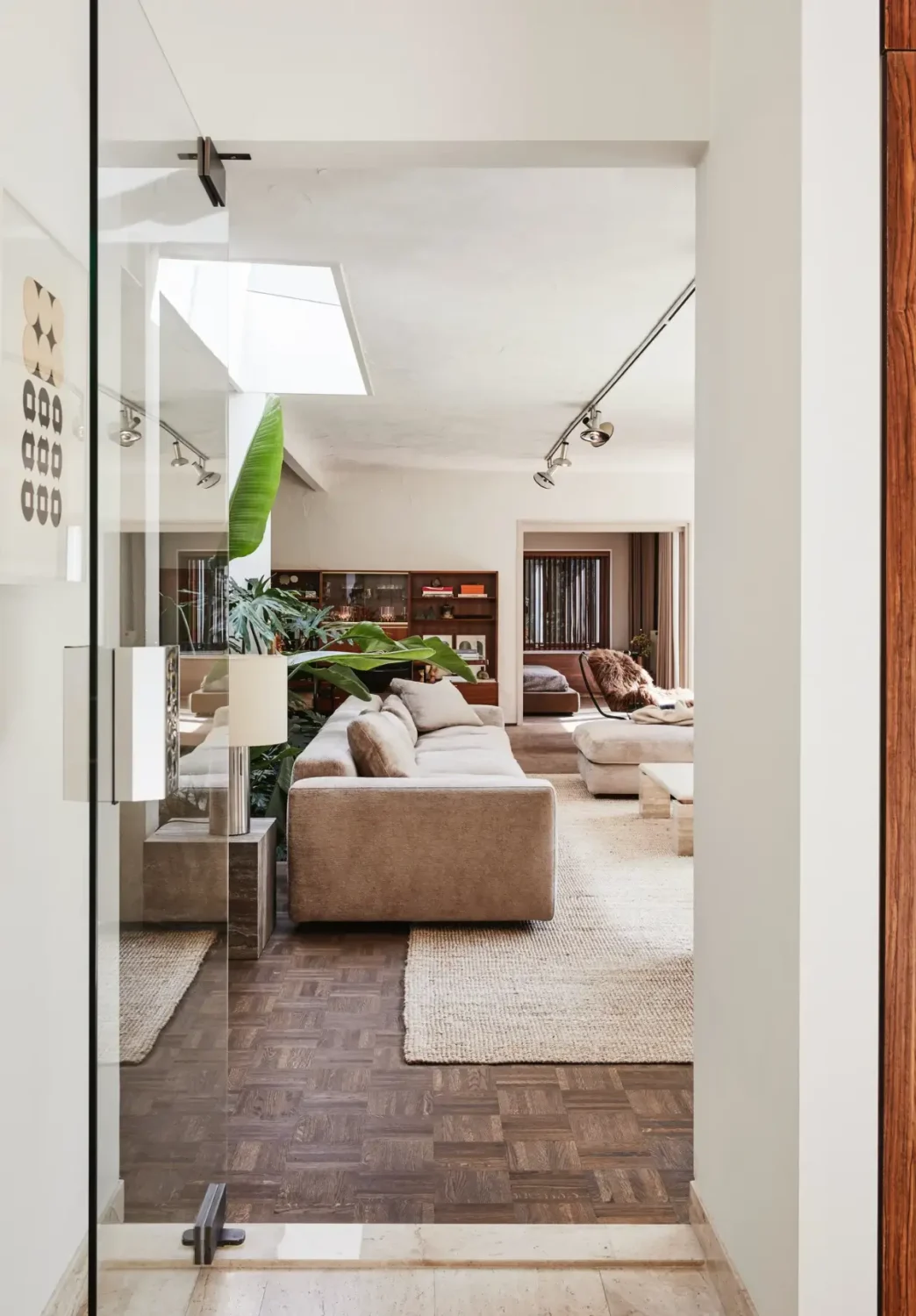 A Renovated Midcentury Forest Bungalow in The Netherlands 5 forest-bungalow-home-netherlands-nordroom