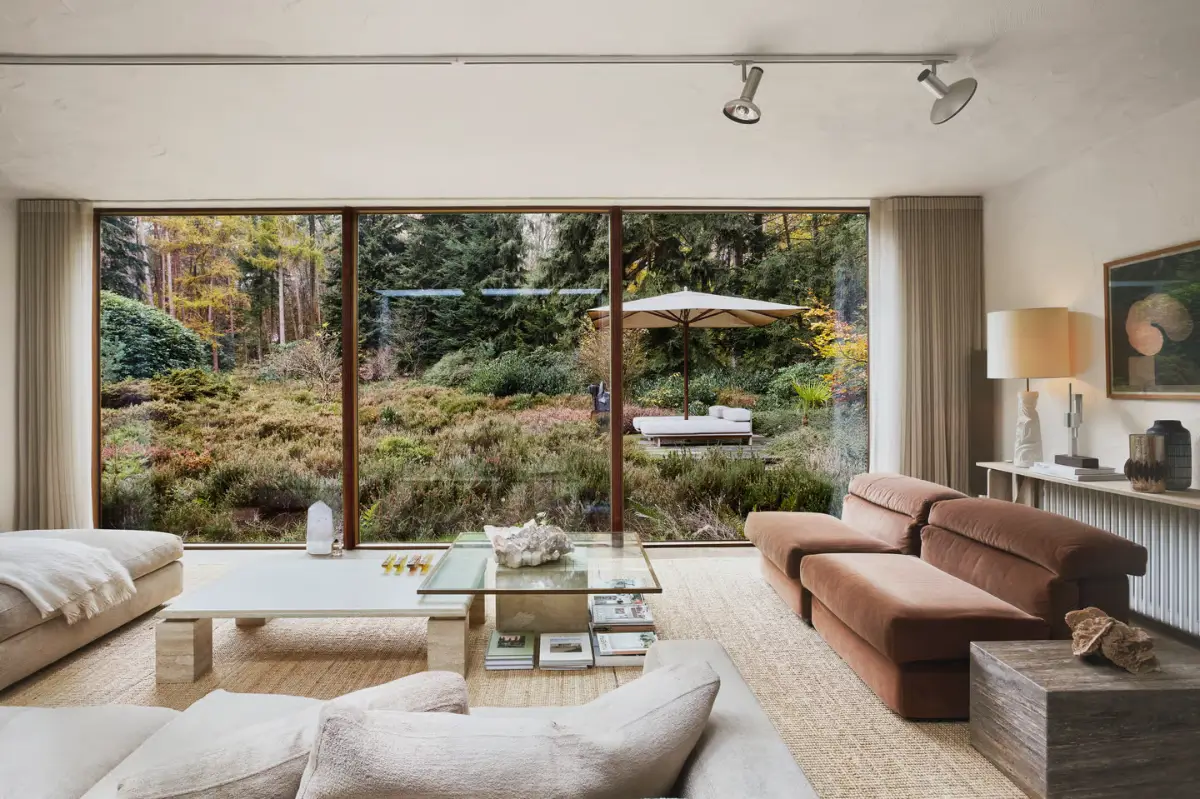 A Renovated Midcentury Forest Bungalow in The Netherlands 6 forest-bungalow-home-netherlands-nordroom