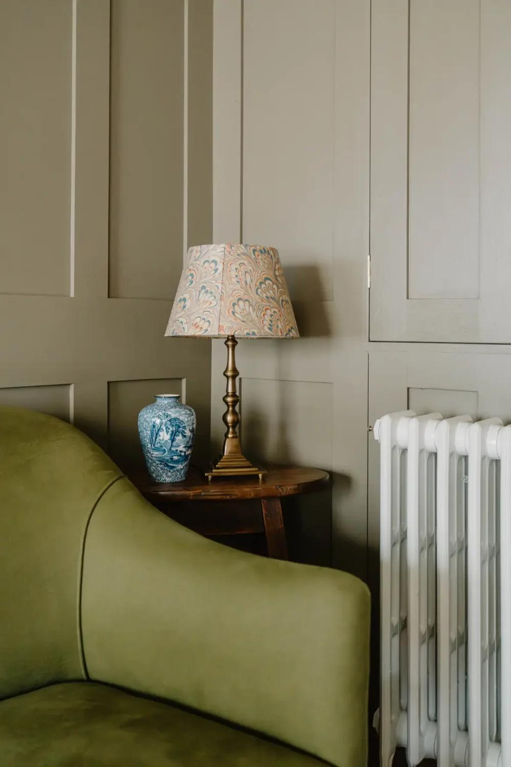 Natural Materials and Green Tones in a Pretty Coastal Home 5 living room detail