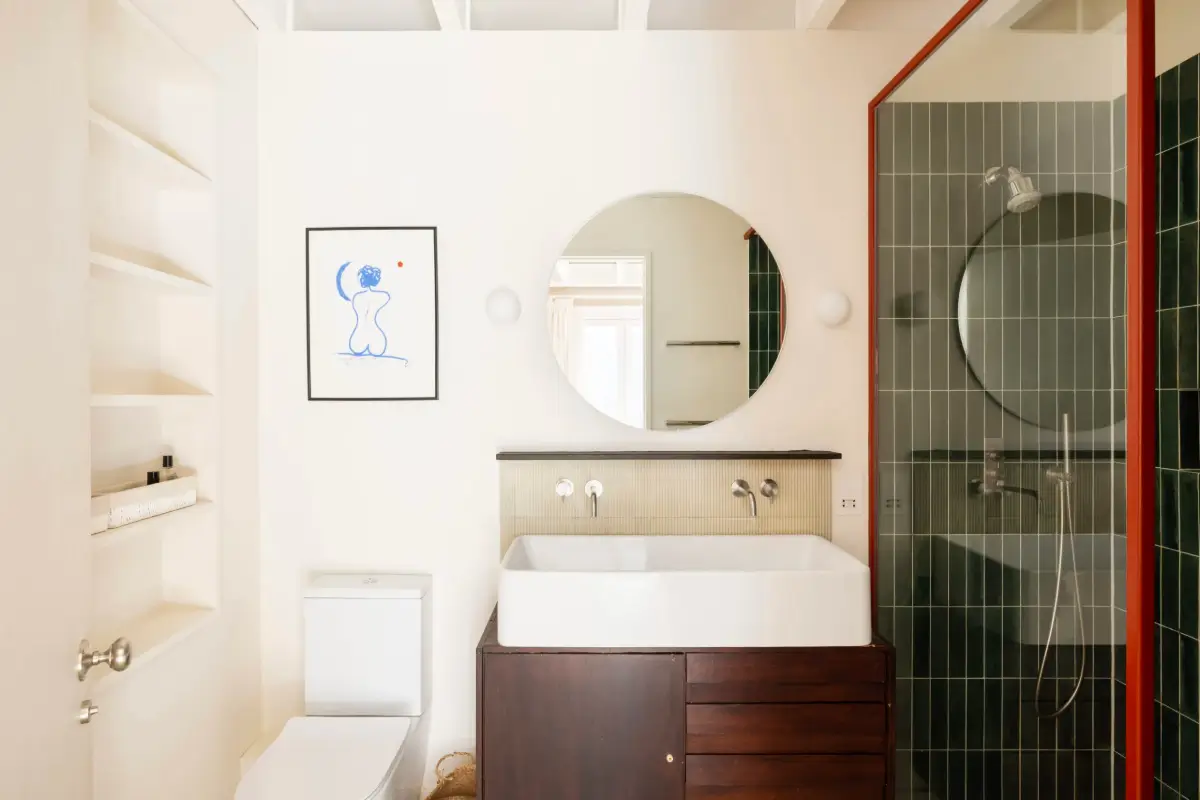 Colorful Design in a Reimagined Victorian Mews House in Notting Hill 19 mews-house-notting-hill-london-nordroom18