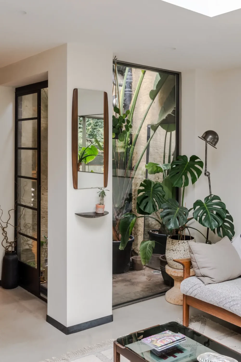A Five-Storey Victorian Victorian Townhouse Blends Old with New 5 restored-extended-victorian-townhouse-london-nordroom10