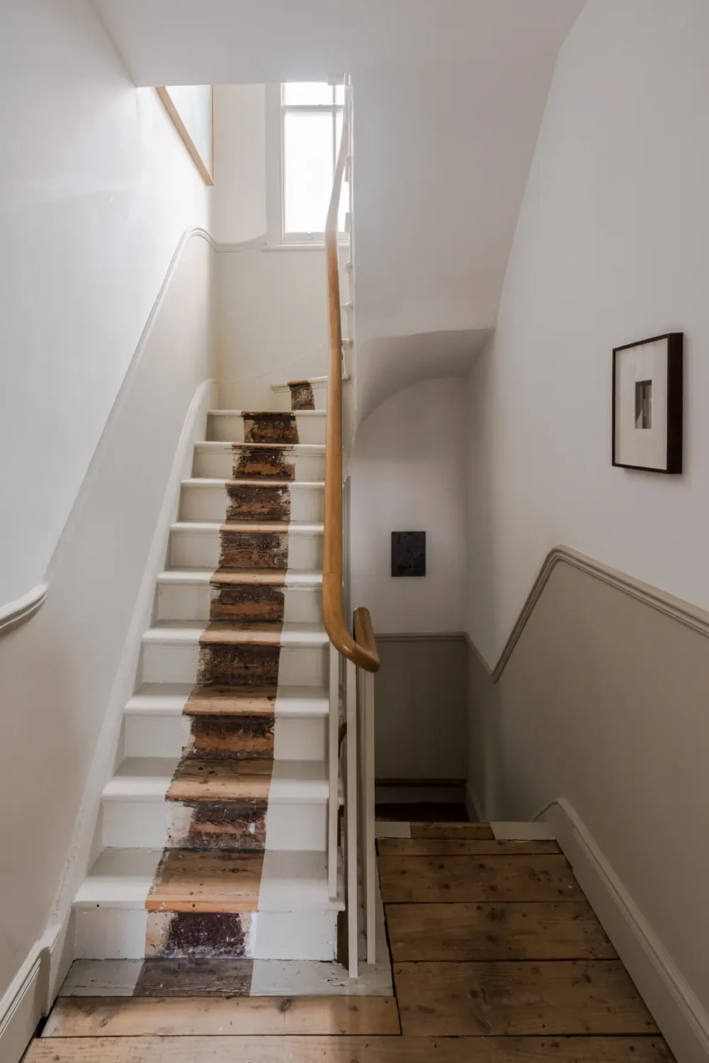 A Five-Storey Victorian Victorian Townhouse Blends Old with New 25 restored-extended-victorian-townhouse-london-nordroom14
