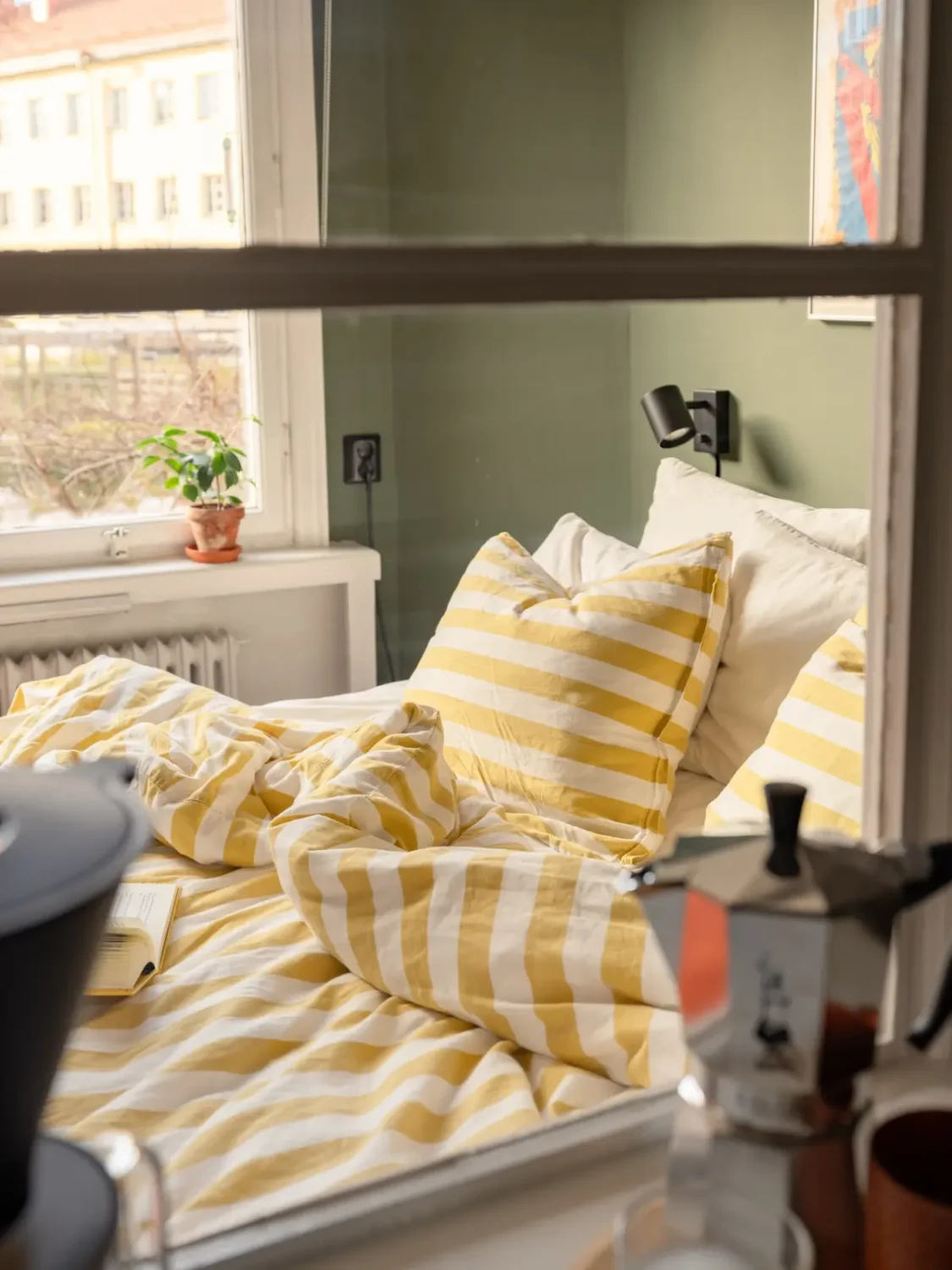 An Original Kitchen in a Small 1930s Apartment 19 small-1930s-apartment-stockholm-nordroom