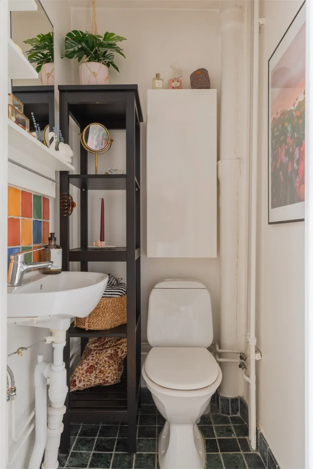 A Studio Apartment with a Large Bay Window and a Loft Bed 16 small-studio-apartment-bay-window-loft-bed-nordroom1