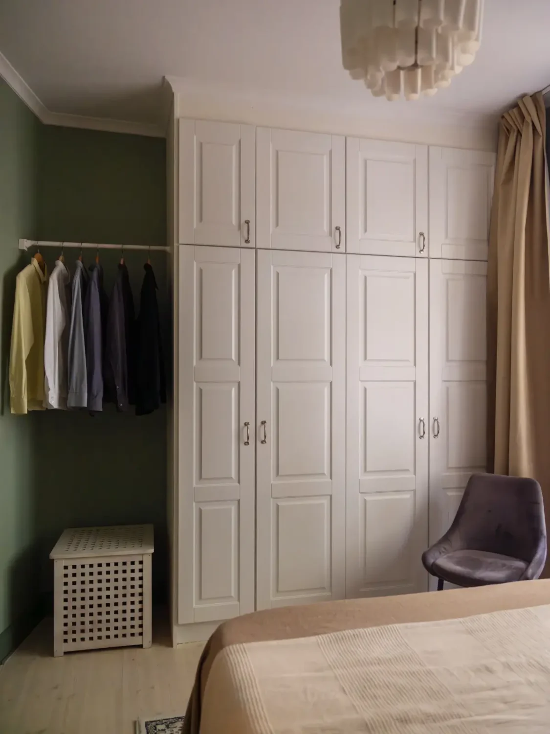 A Charming Color Palette in an Early 20th Century Apartment 26 soft-muted-colors-1910-stockholm-apartment-nordroom11