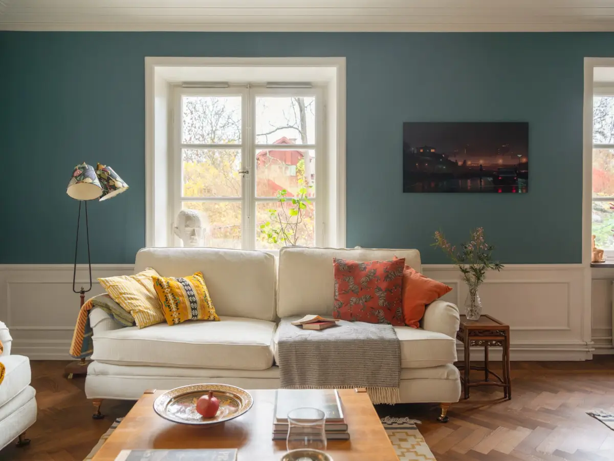 A Spacious Four-Bedroom Family Apartment in Stockholm 3 spacious-1920s-family-apartment-stockholm-nordroom31