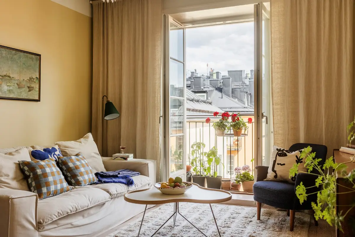 Yellow, Beige, and Green Tones in a 1920s Apartment 3 stockholm apartment yellow green beige tones nordroom13 Yellow, Beige, and Green Tones in a 1920s Apartment