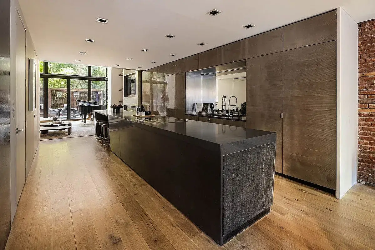 The 10 Most Expensive New York Real Estate Listings in November 2025 3 townhouse-greenwich-village-most-expensive-new-york-listings-november-nordroom1