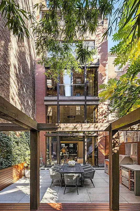 The 10 Most Expensive New York Real Estate Listings in November 2025 10 townhouse-greenwich-village-most-expensive-new-york-listings-november-nordroom7