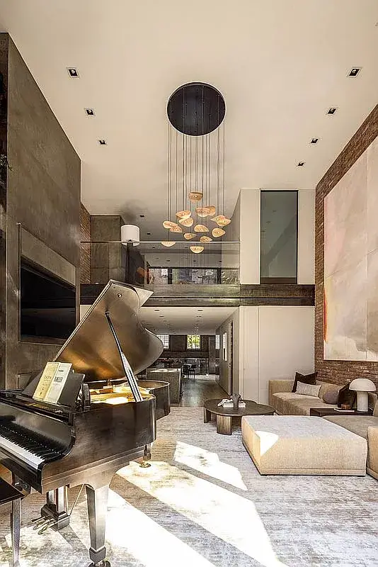 The 10 Most Expensive New York Real Estate Listings in November 2025 4 townhouse-greenwich-village-most-expensive-new-york-listings-november-nordroom9