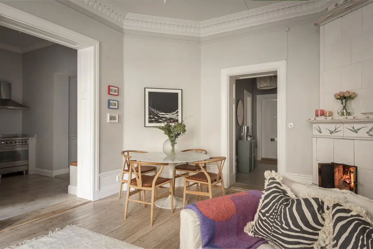 Period Features and a Pink Bedroom in a Turn-of-the-Century Apartment 9 turn-of-the-century-apartment-pink-bedroom