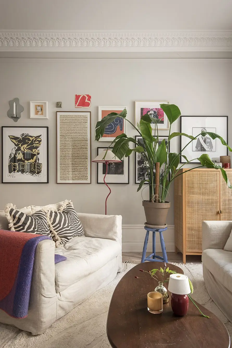 Period Features and a Pink Bedroom in a Turn-of-the-Century Apartment 4 turn-of-the-century-apartment-pink-bedroom