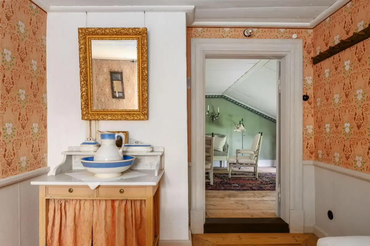 A Carefully Preserved 18th-Century Manor House in Sweden is for Sale 44 18th-century-manor-house-sweden-for-sale-renovated-Goran-Gudmundsson-nordroom