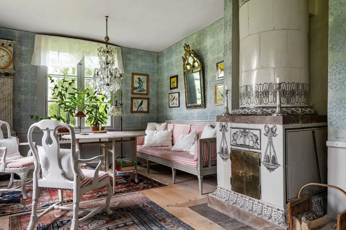 A Carefully Preserved 18th-Century Manor House in Sweden is for Sale 9 18th-century-manor-house-sweden-for-sale-renovated-Goran-Gudmundsson-nordroom
